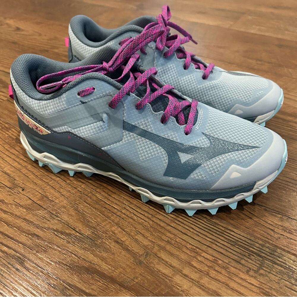 Mizuno Wave Mujin 9 Trail Running Hiking Shoes Forget Me Not 9.5 US